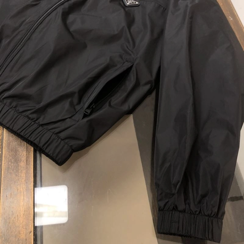 Timeless Prada Outwear 171663