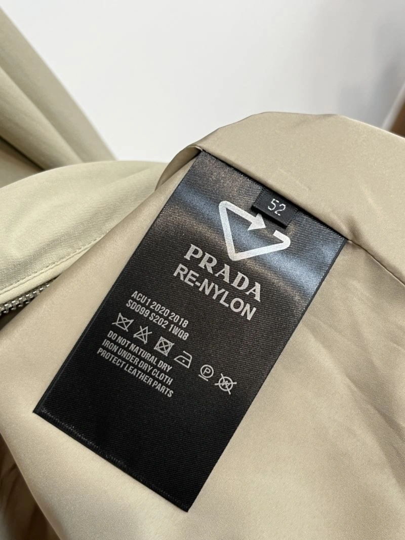 WeatherProof Prada Outwear 171640