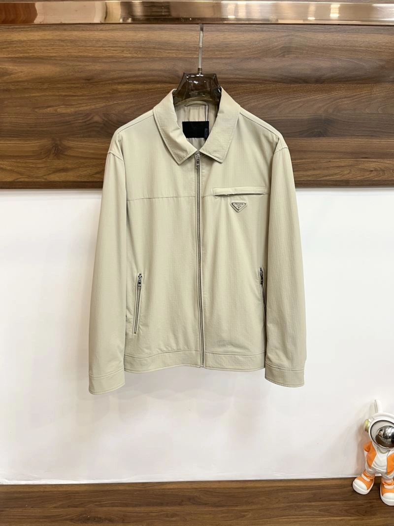 WeatherProof Prada Outwear 171640