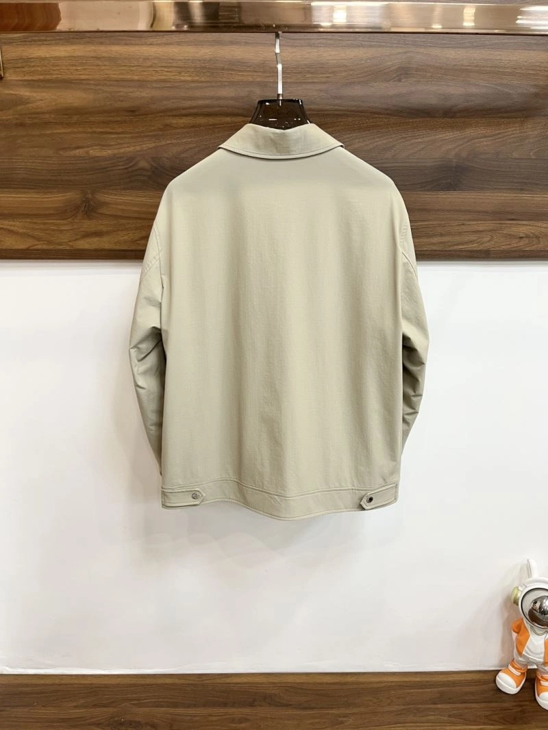 WeatherProof Prada Outwear 171640