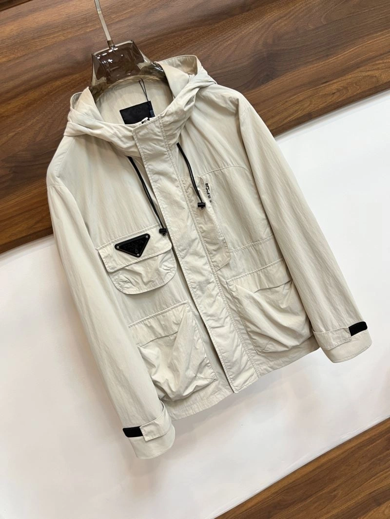 TimelessDesign Prada Outwear 171637