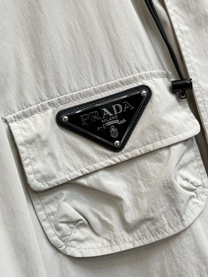 TimelessDesign Prada Outwear 171637
