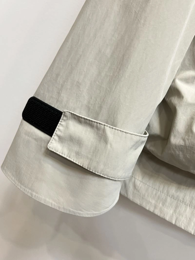 TimelessDesign Prada Outwear 171637