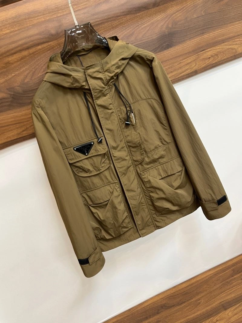 Prada Outwear Durable 171638