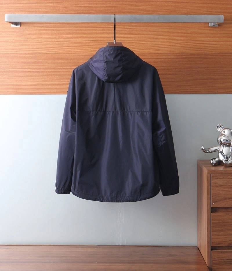 Fashionable Prada Outwear 171632