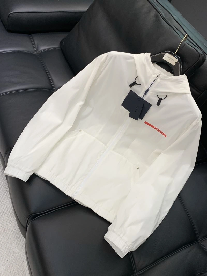 Prada Outwear Sophisticated 171619