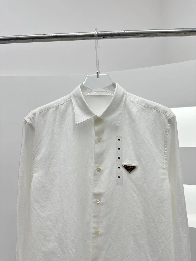 ModernLook Prada Outwear 171615