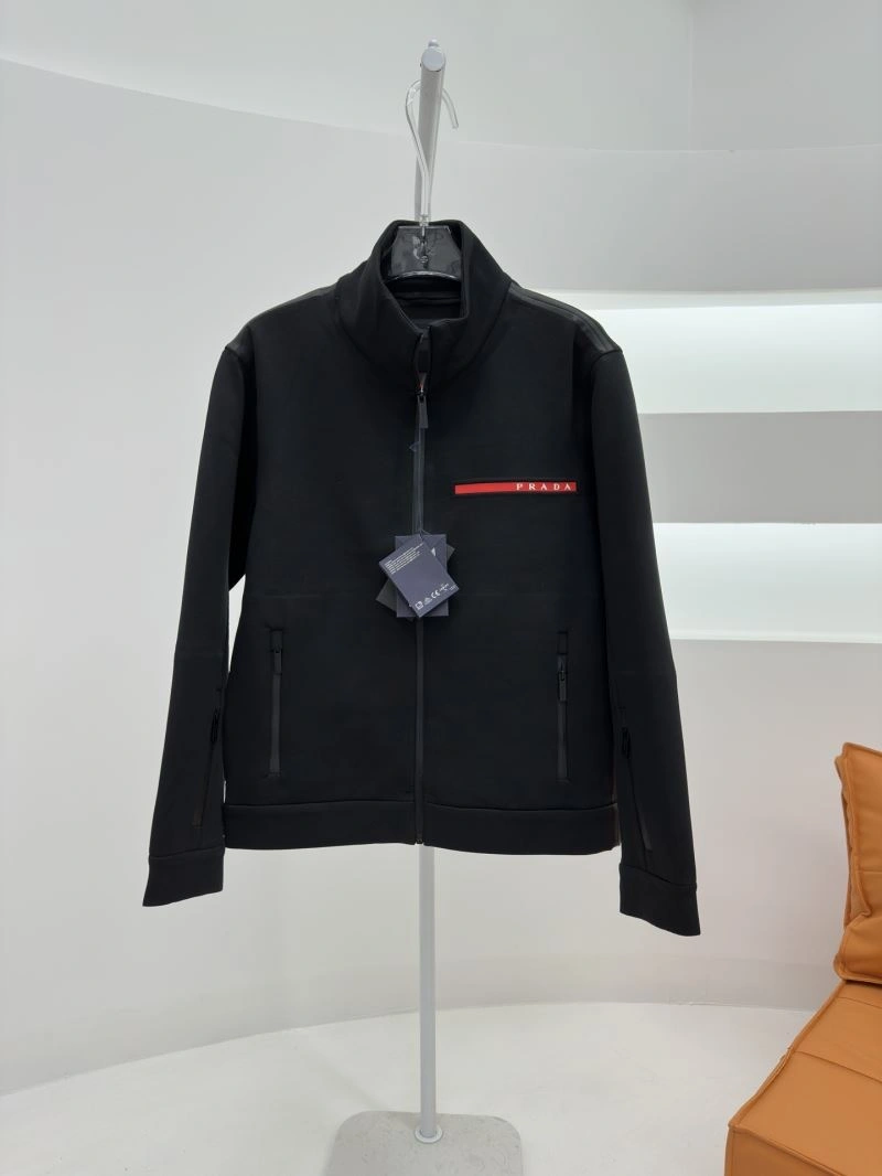 Casual Prada Outwear 171609