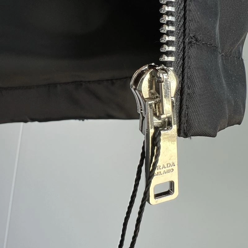 Premium Prada Outwear 171606