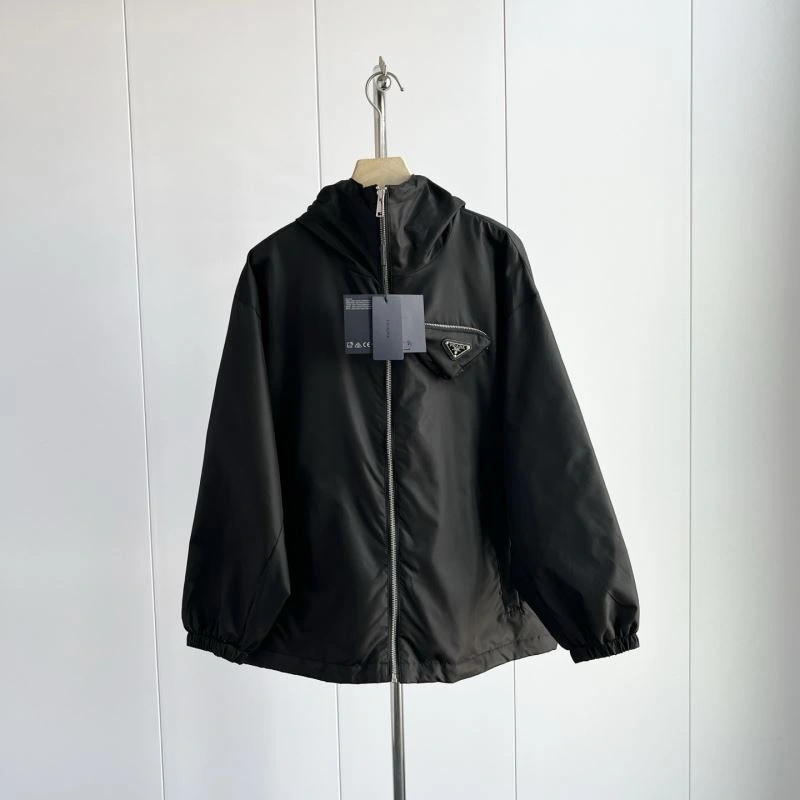 Premium Prada Outwear 171606