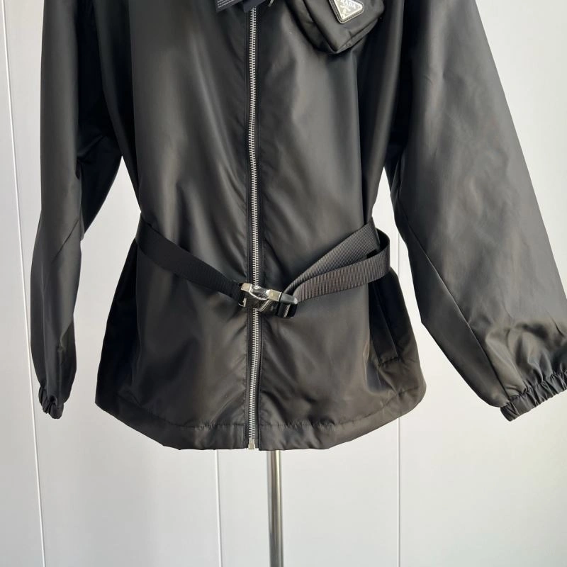 Premium Prada Outwear 171606