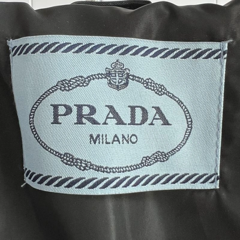 Premium Prada Outwear 171606