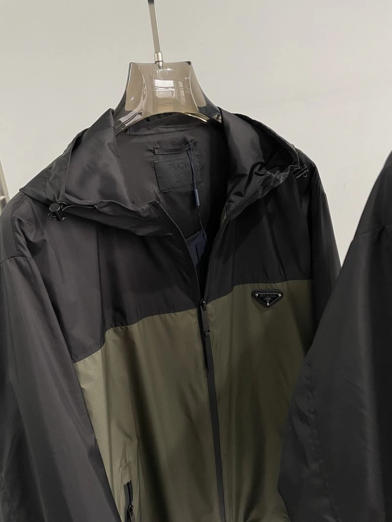 Prada Outwear Lightweight 171603