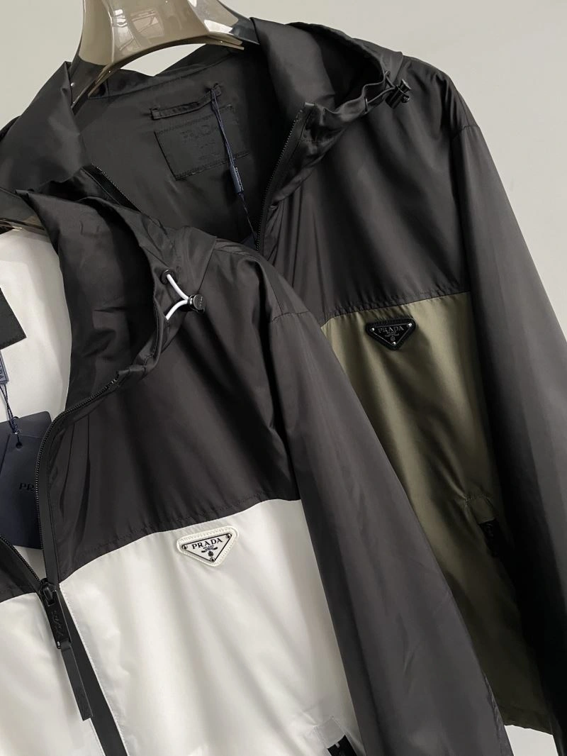 Prada Outwear Lightweight 171603