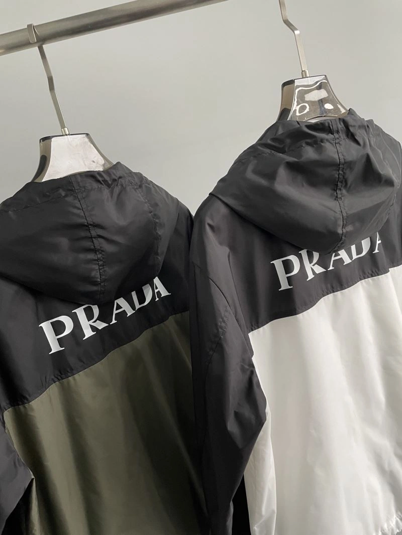 Prada Outwear Lightweight 171603