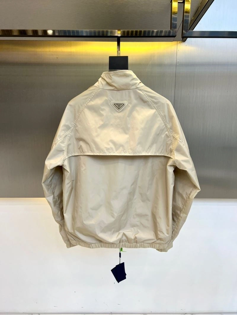 Prada Outwear FreshLook 171592