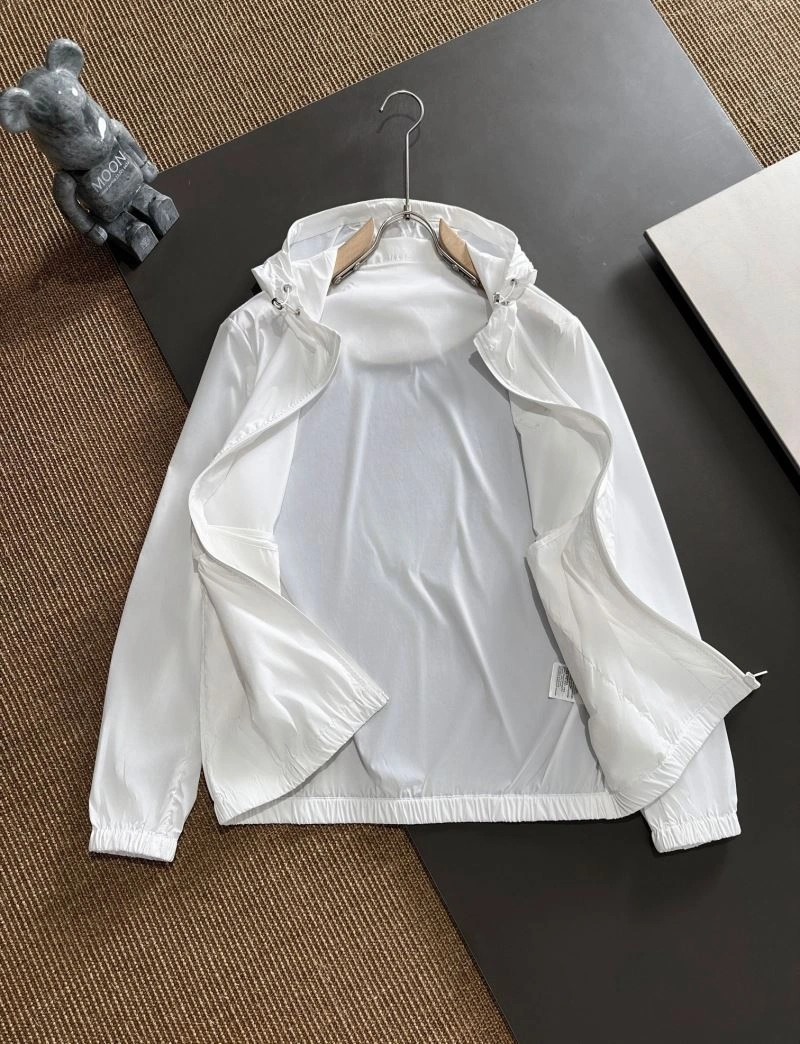 TimelessDesign Prada Outwear 171088