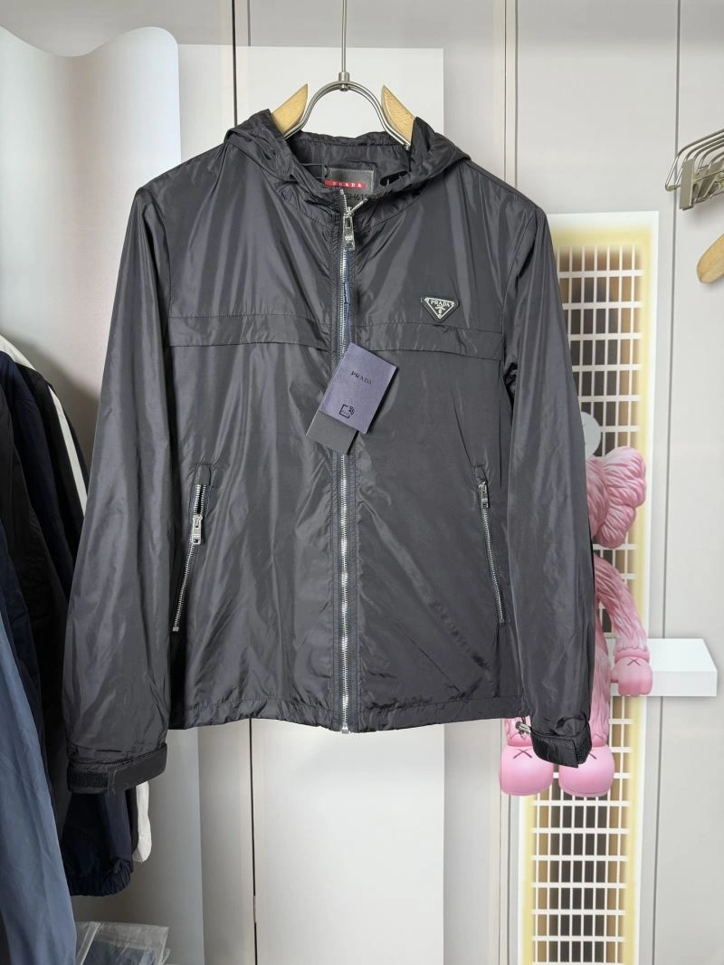 Practical Prada Outwear 171086