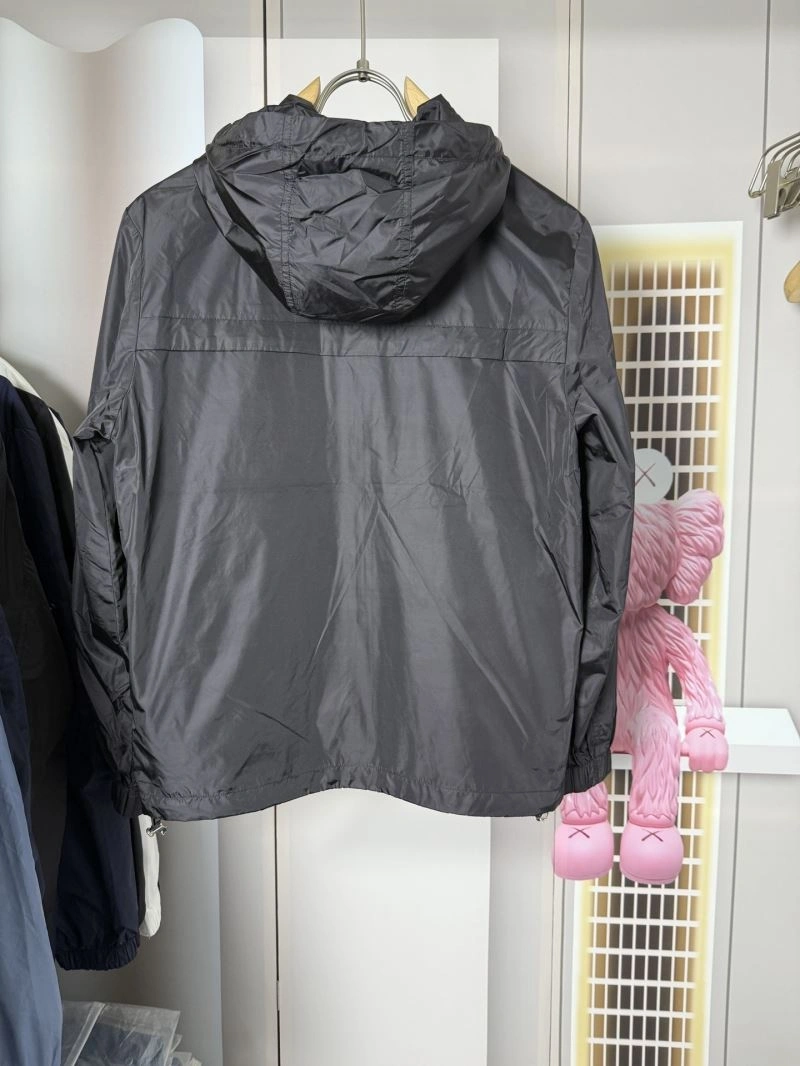 Practical Prada Outwear 171086