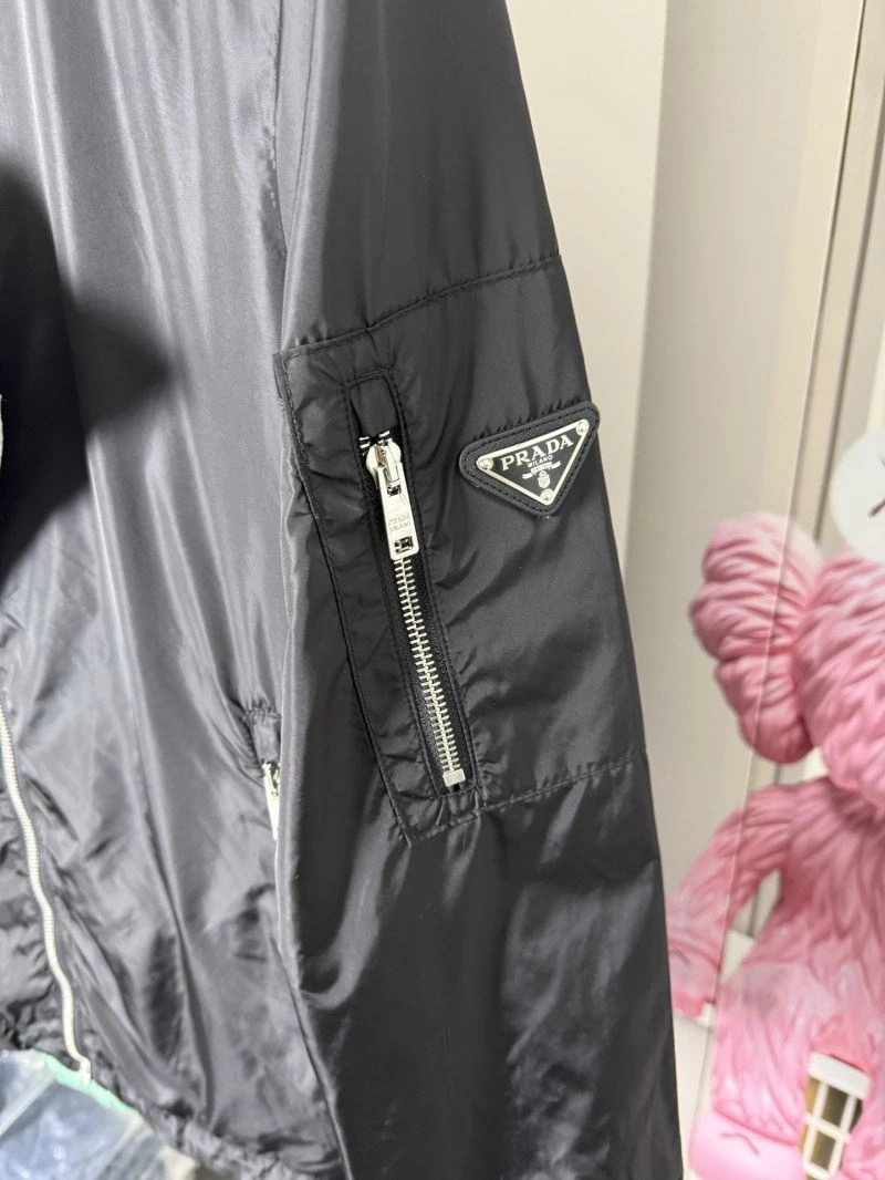 Prada Outwear Seasonal 171085