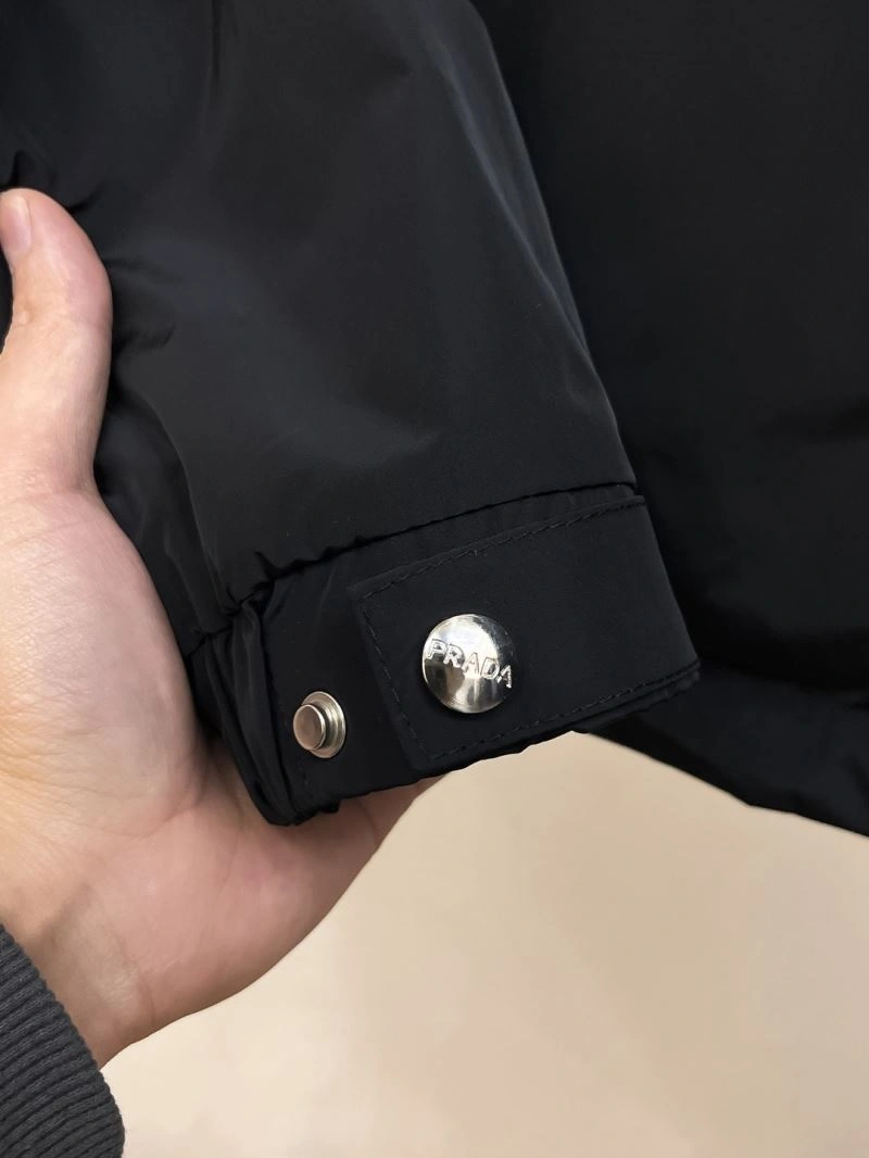 Prada Outwear OdorResistant 171117