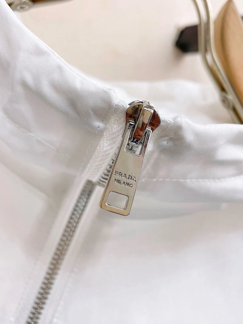 Prada Outwear Snug 171113