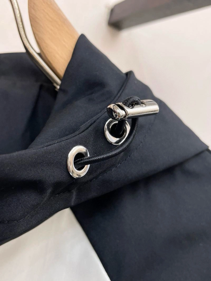 Versatile Prada Outwear 171070