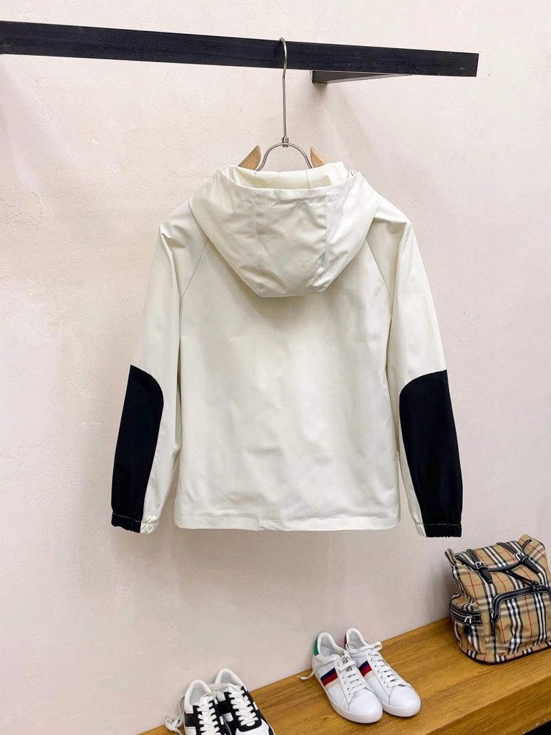 Prada Outwear Sporty 171101