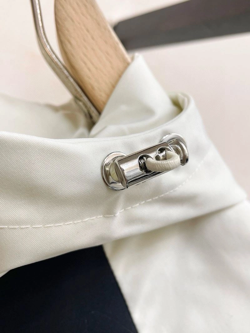 Prada Outwear Sporty 171101