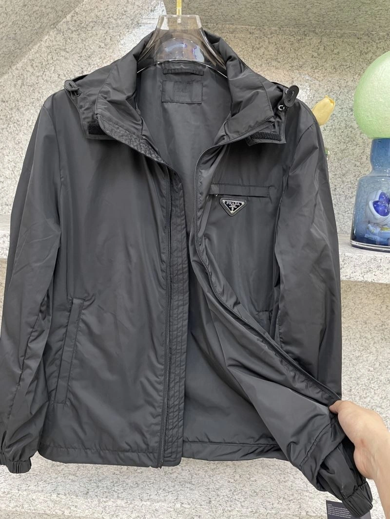 Prada Outwear ZipUp 171112