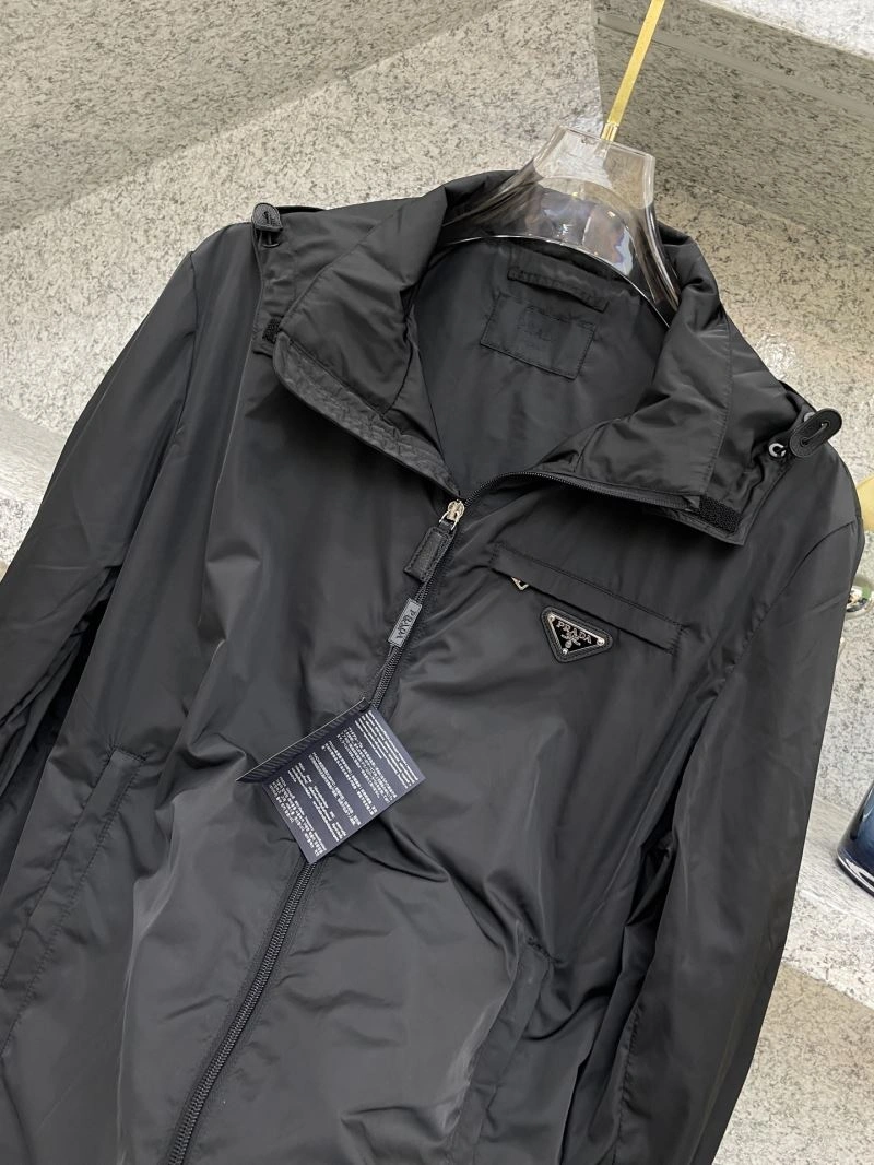 Prada Outwear ZipUp 171112