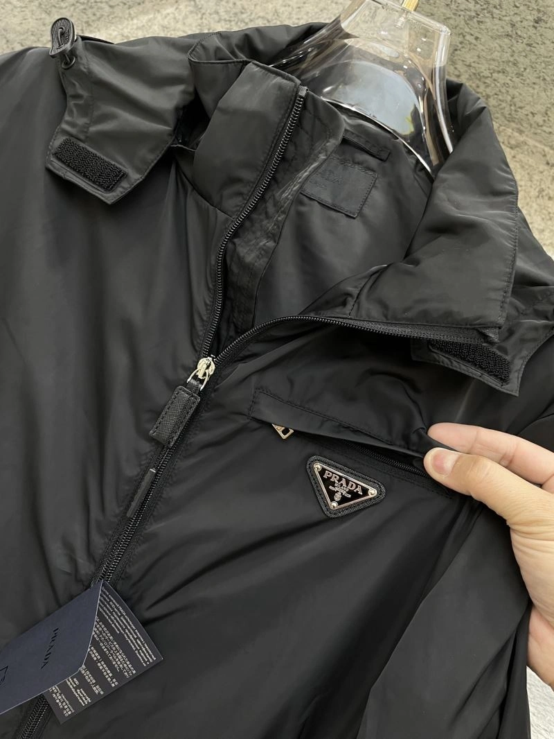 Prada Outwear ZipUp 171112
