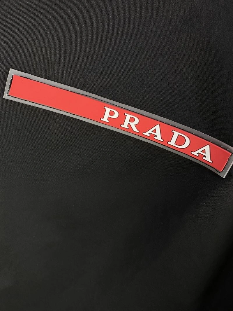 Prada Outwear Sustainable 171092