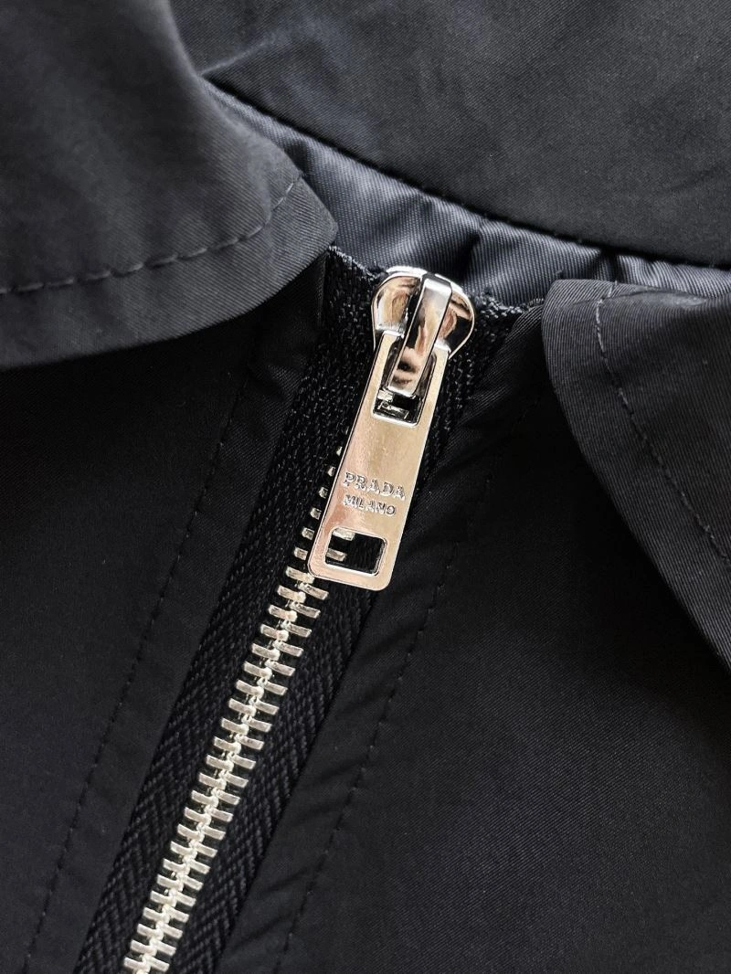 Elegant Prada Outwear 171055