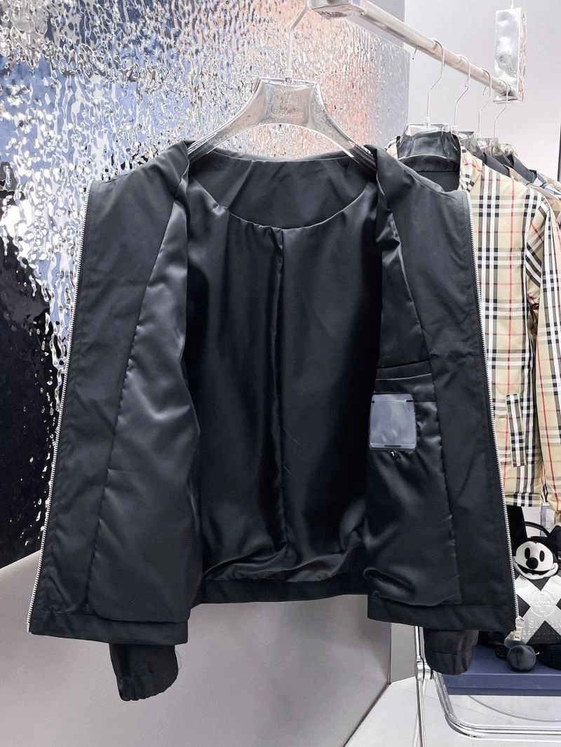 Effortless Prada Outwear 171033