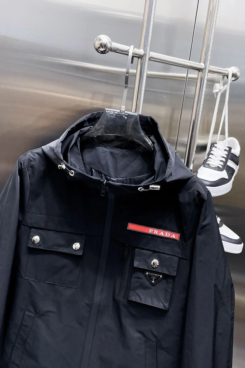 WellDesigned Prada Outwear 171031