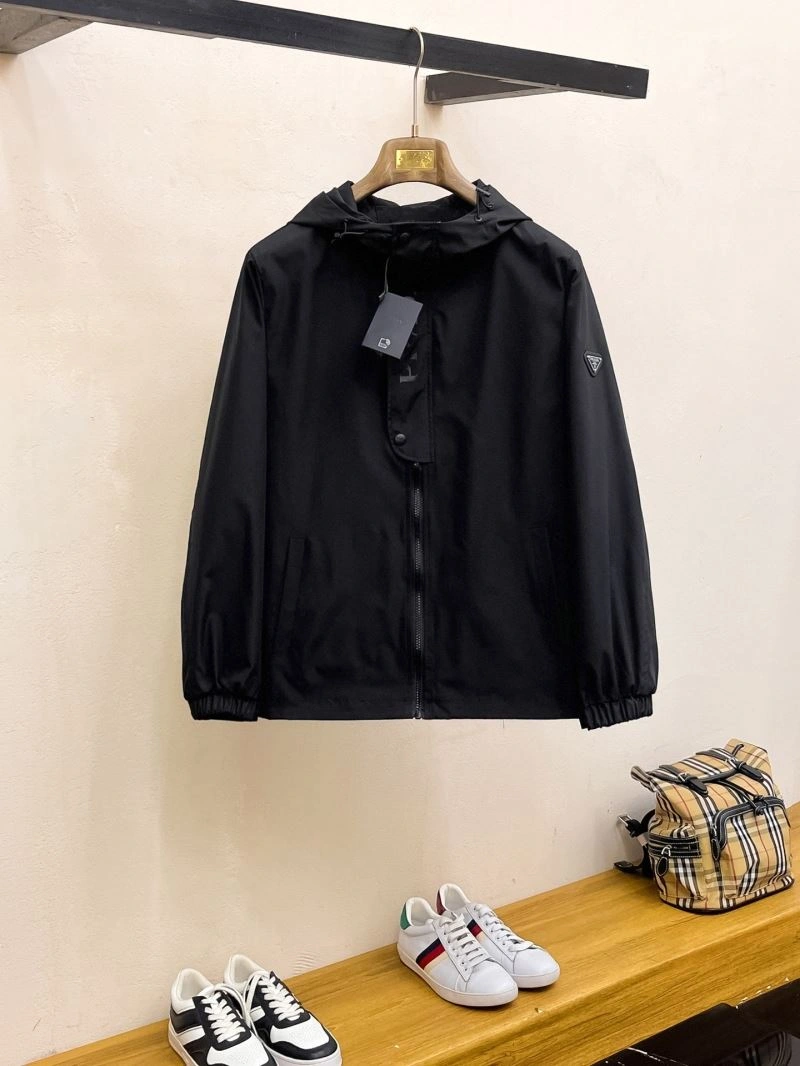FreshLook Prada Outwear 171060