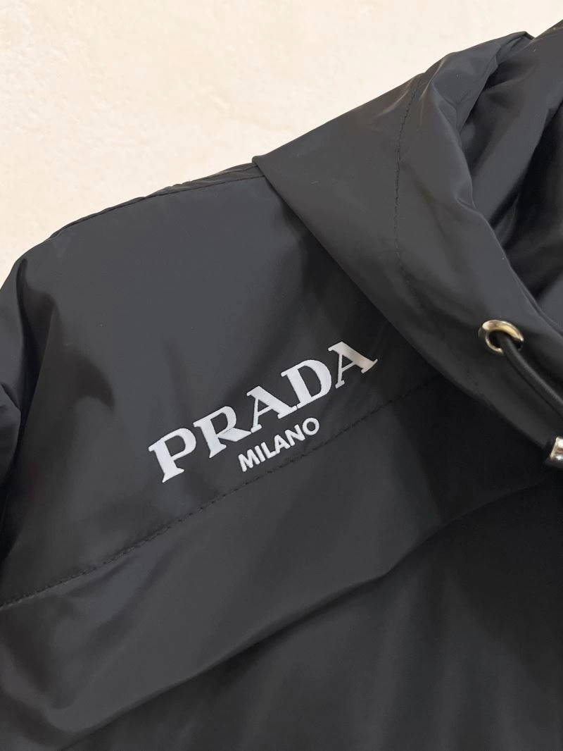 Unisex Prada Outwear 171041
