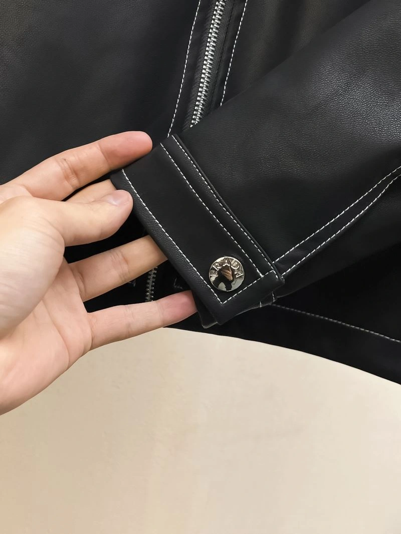 UrbanStyle Prada Outwear 171034