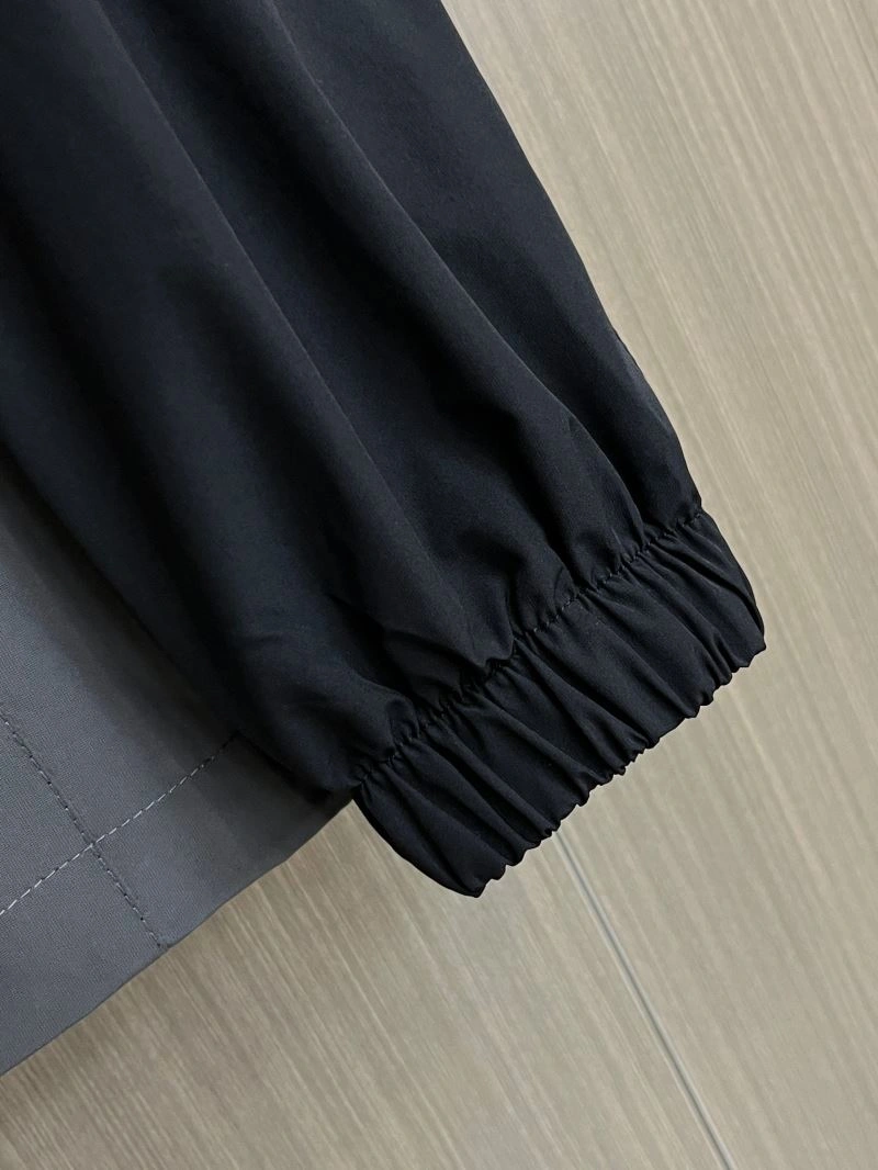 Original Prada Outwear 171028