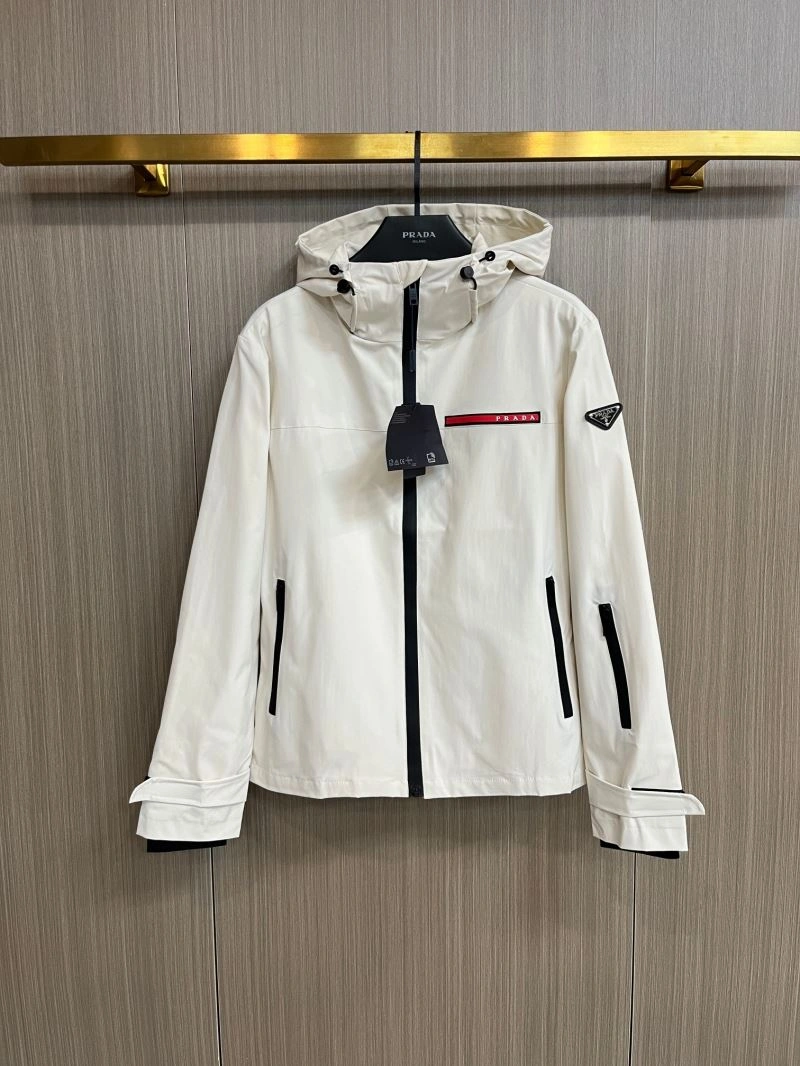 WaterResistant Prada Outwear 171022