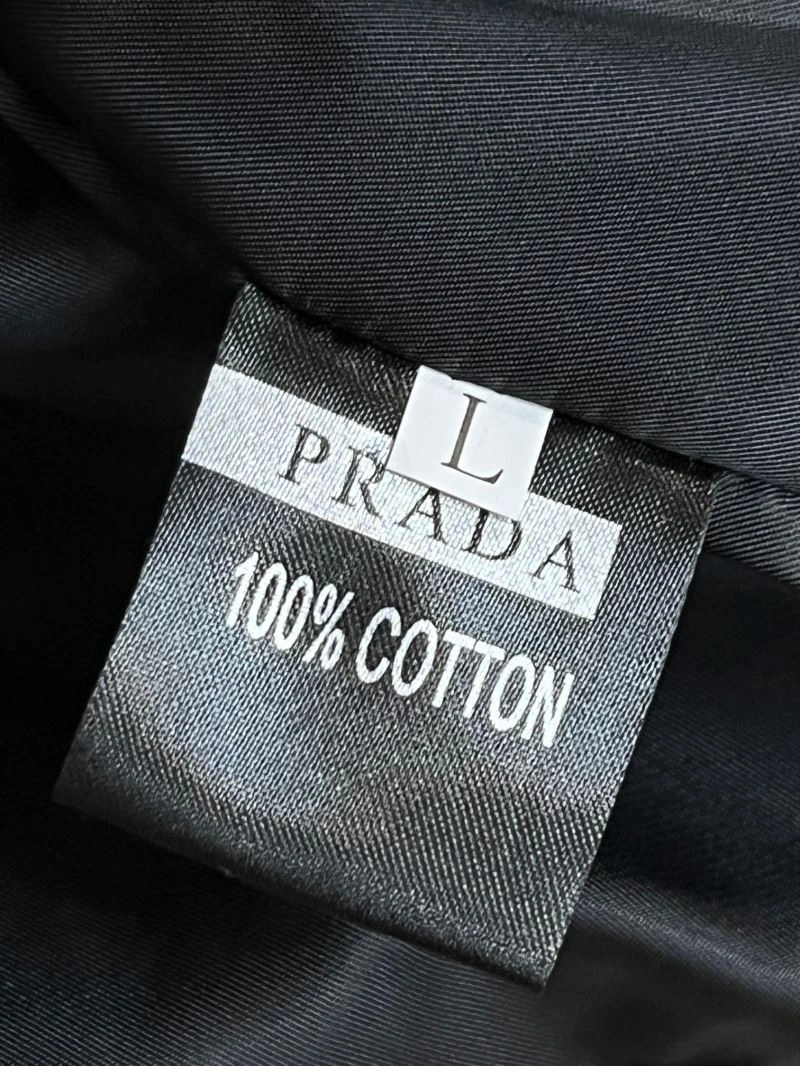 Prada Outwear OdorResistant 171015