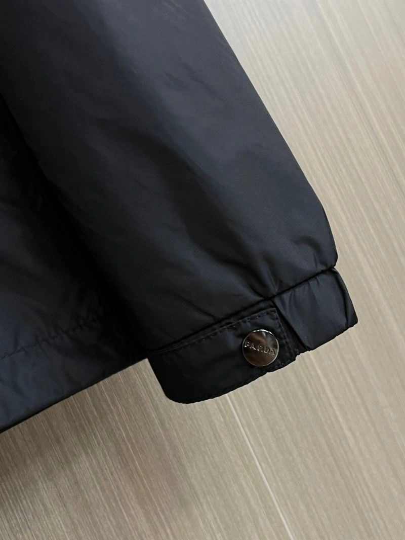 ModernLook Prada Outwear 170995