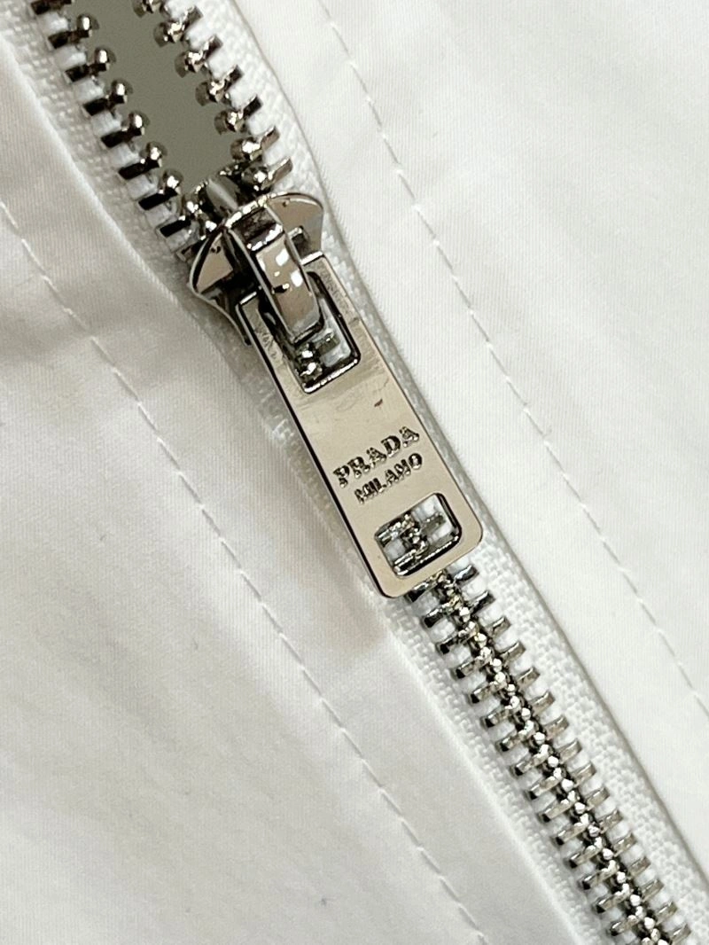 Stylish Prada Outwear 170994