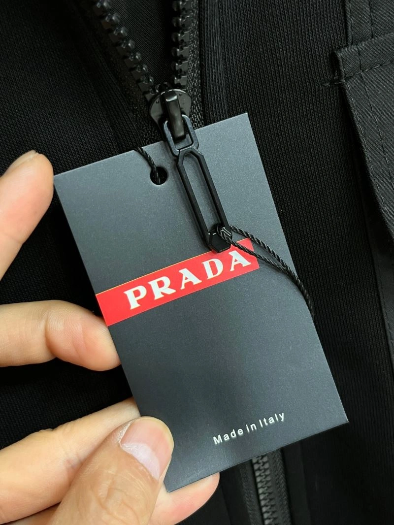 Sporty Prada Outwear 170983