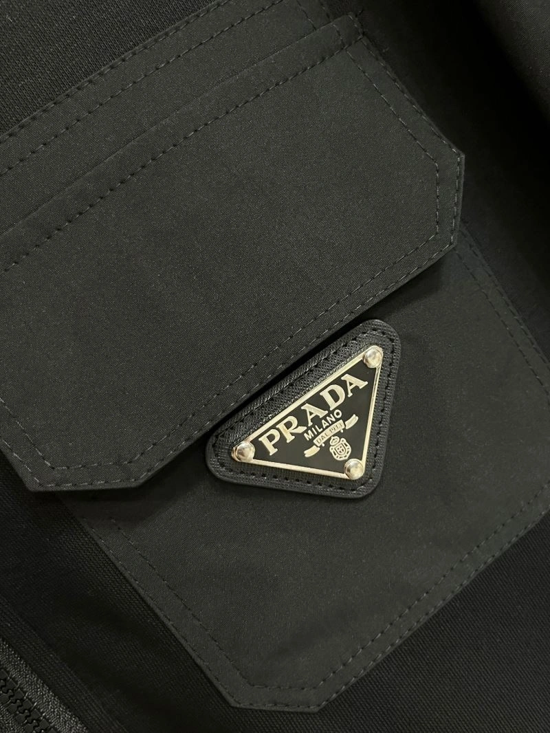 Sporty Prada Outwear 170983