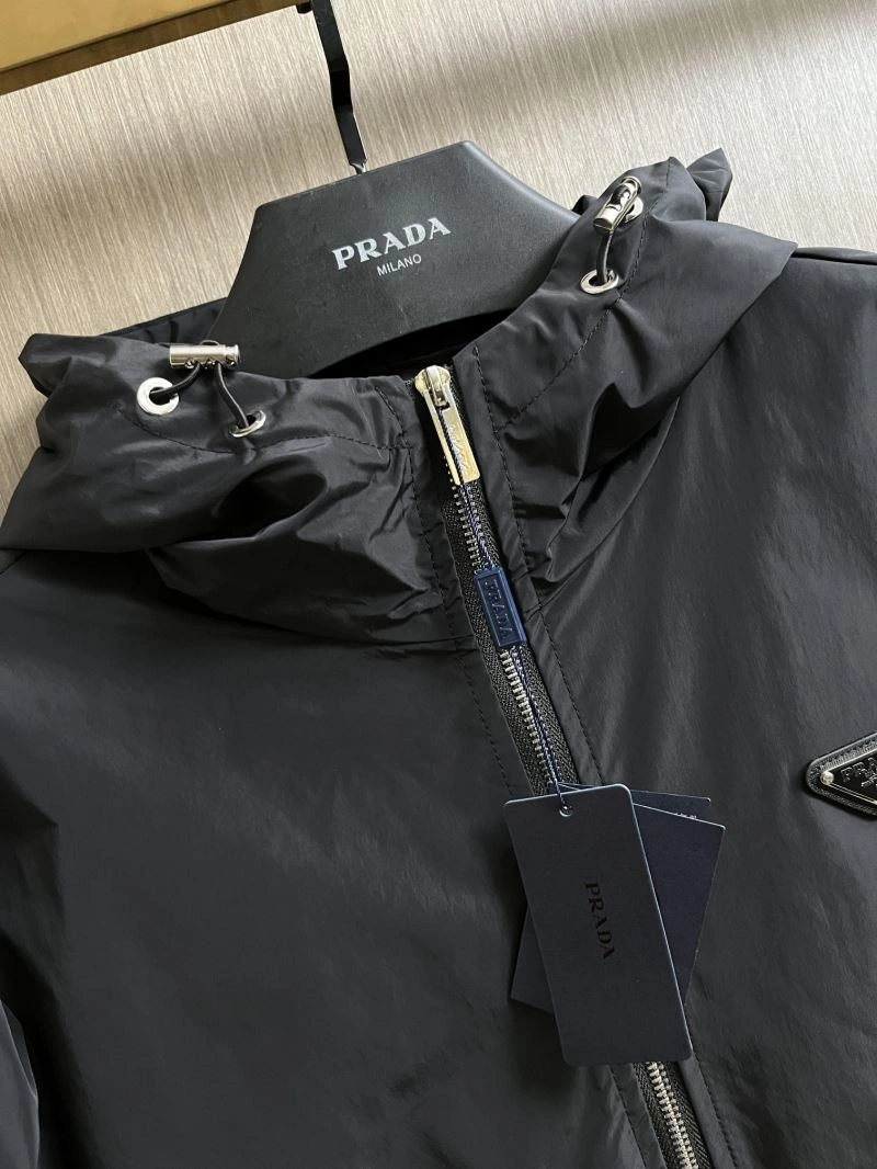 Prada Outwear Durable 170978