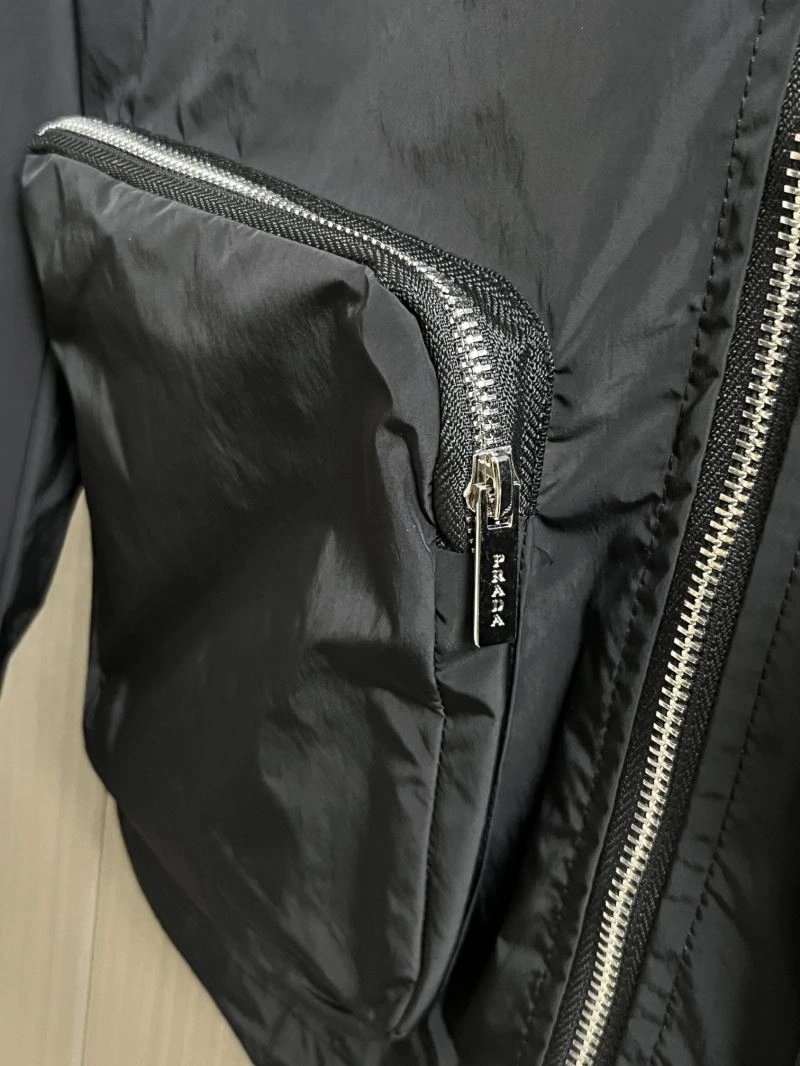 Prada Outwear Durable 170978