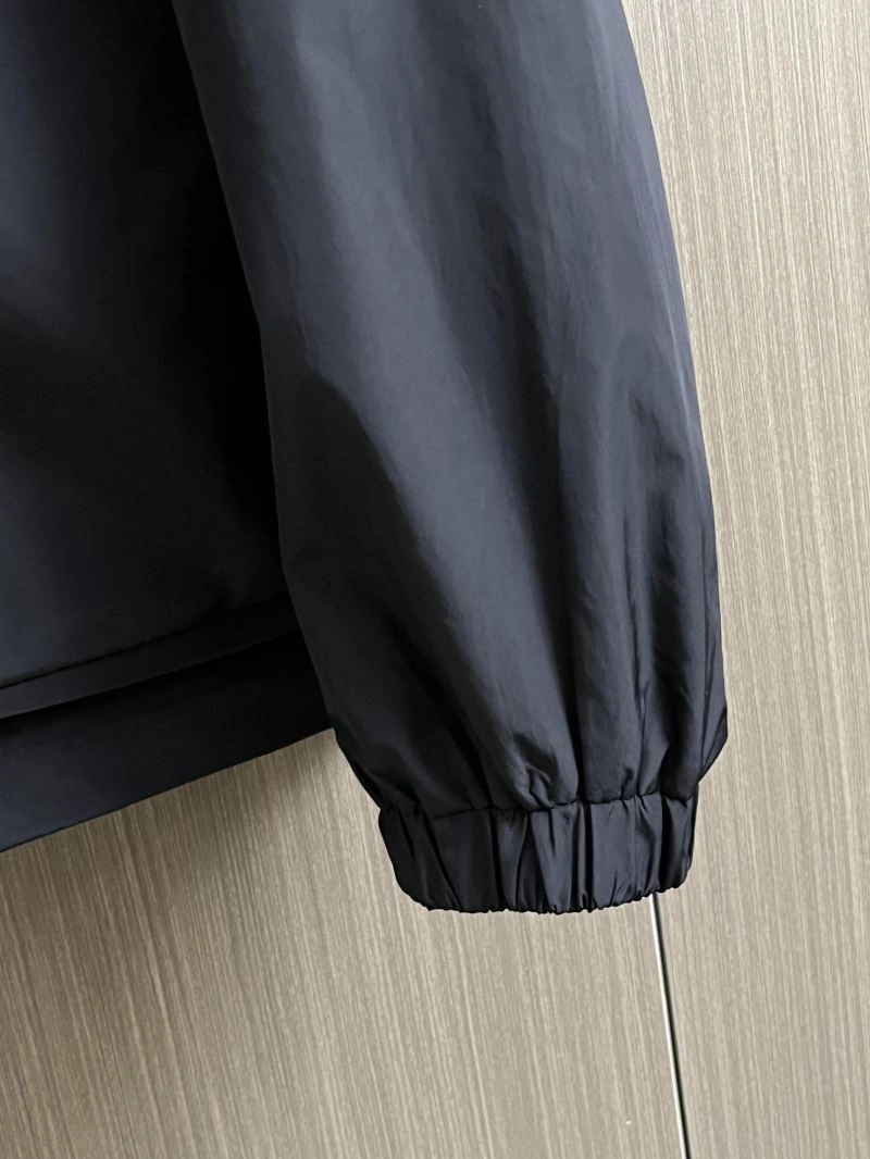 Prada Outwear Durable 170978