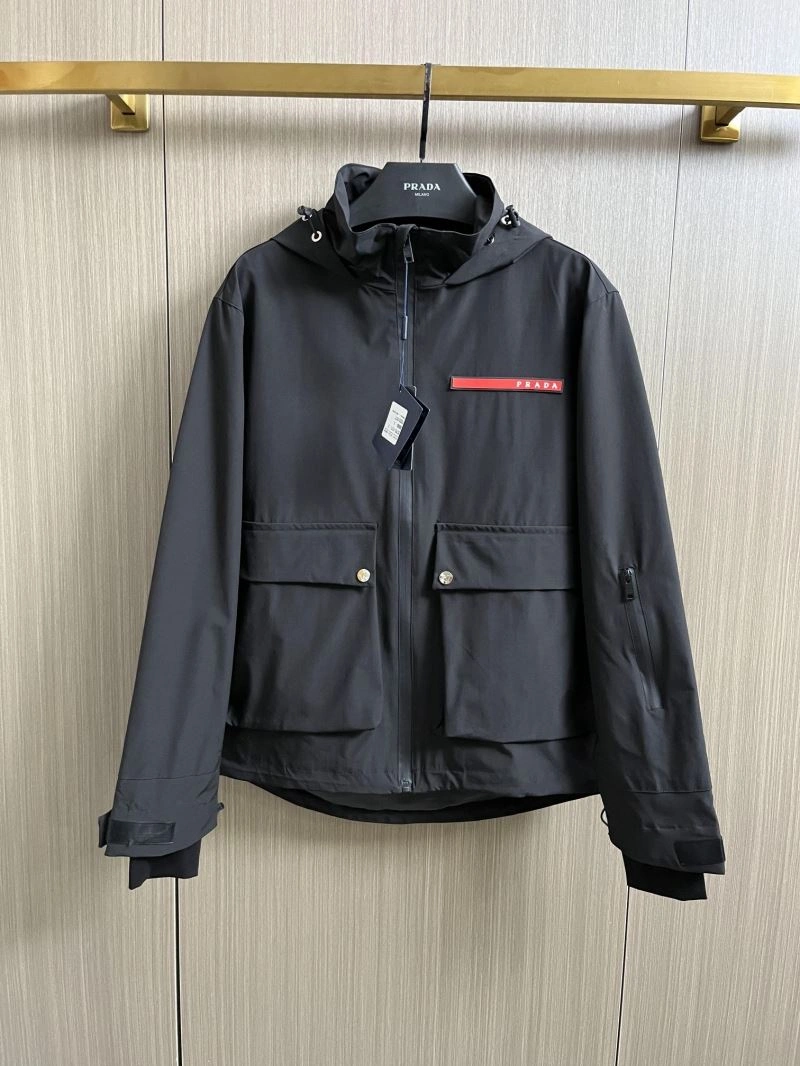 Prada Outwear UrbanStyle 170974